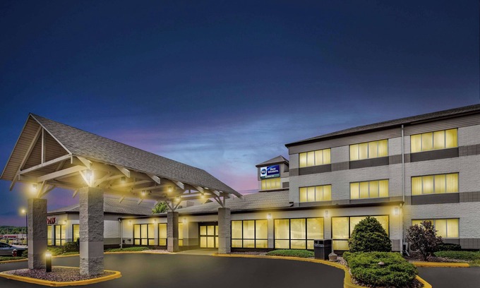 West Baraboo Hotel | Best Western Baraboo Inn