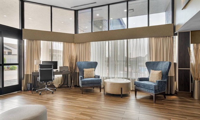 Northwest Hotel | Best Western Center Inn