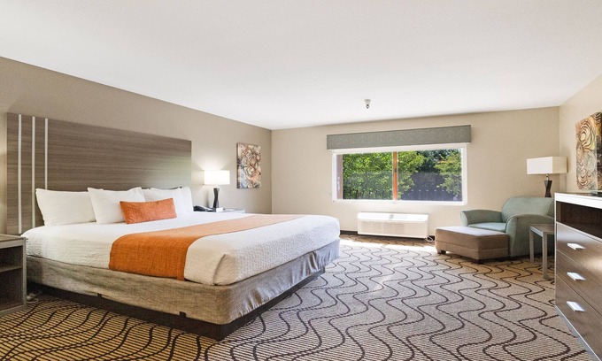 Chico Hotel | Best Western Heritage Inn - Chico