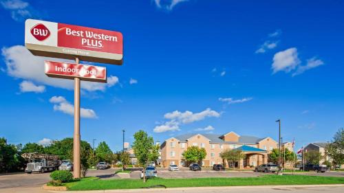 Weatherford Hotel | Best Western Plus Cutting Horse Inn & Suites