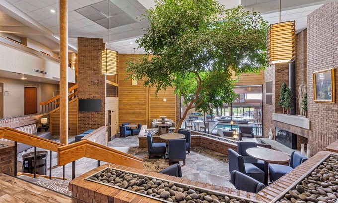 Kimball Junction Hotel | Best Western Plus Landmark Inn