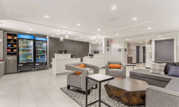 Cleveland Hotel | Best Western Plus Magnolia Inn & Suites