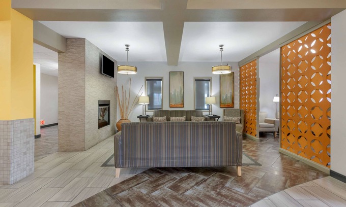 Farmington Hotel | Best Western Plus The Four Corners Inn