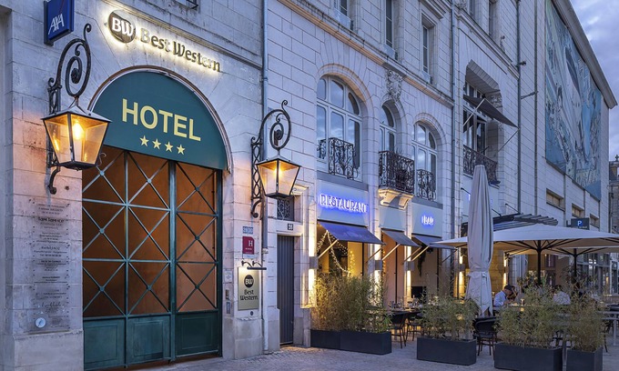 Poitiers Hotel | Best Western Poitiers Centre Le Grand Hotel