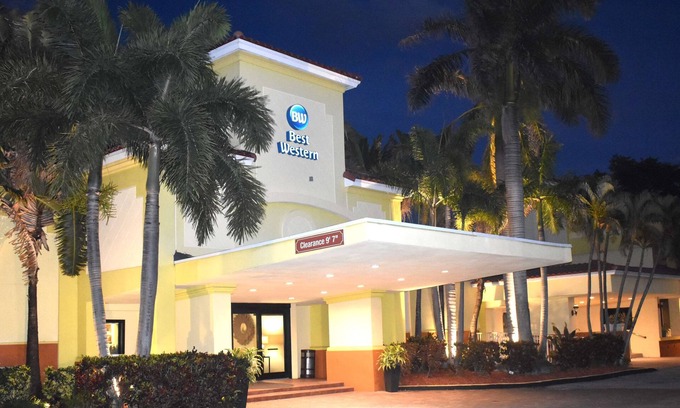 East Boca Raton Hotel | Best Western University Inn