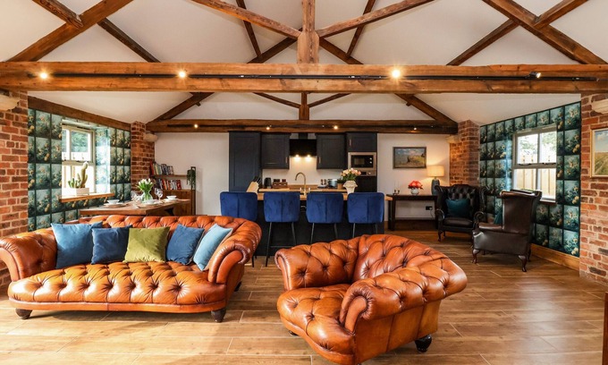 West Heslerton Cabaña | BETH'S COTTAGE, pet friendly, luxury holiday cottage in Rillington