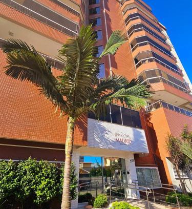 Gravata Apartamento | Beto carreiro praia , res madri405
