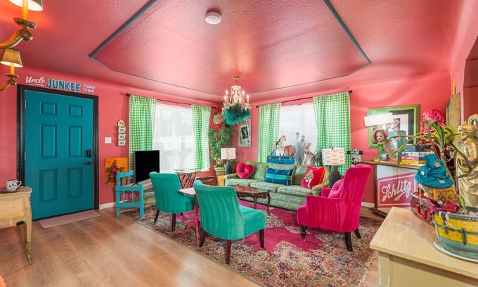 Reno/Tahoe Airport Casa | Betty Blue House