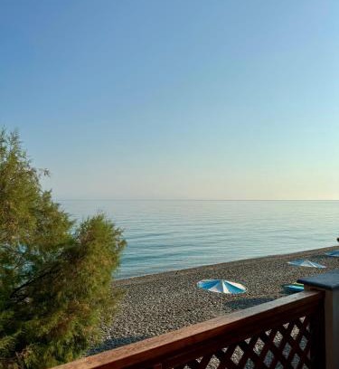 Kokkari Casa | Betty's Beach House - by the Sea