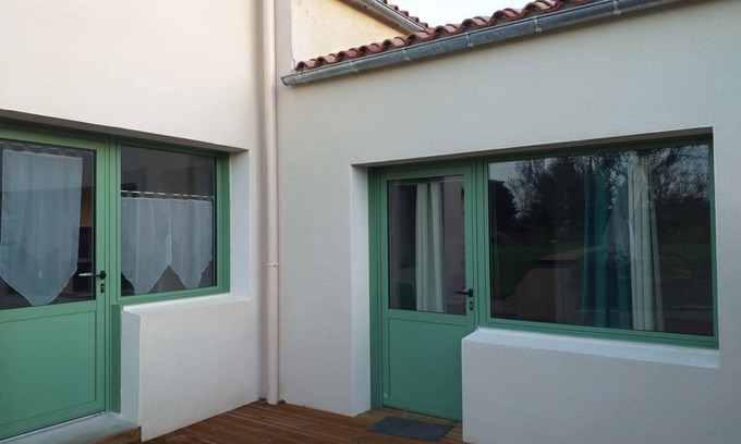 Thire Casa | Between bocage sea and marais poitevin