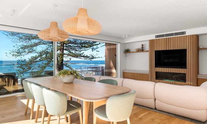 Newport Casa | Between the Pines by TCC