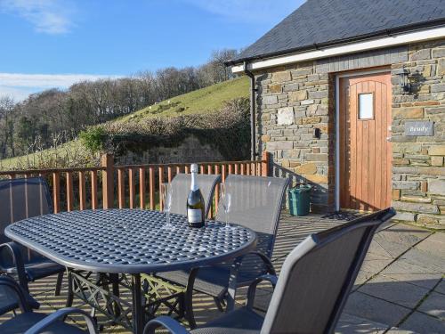 Llanfihangel-Ystrad Casa | Beudy-Oh2