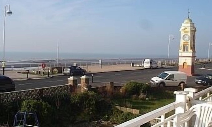 Bexhill-on-Sea Apartamento | Bexhill-on-sea Seafront Holiday Apartment cerca de todos los servicios locales