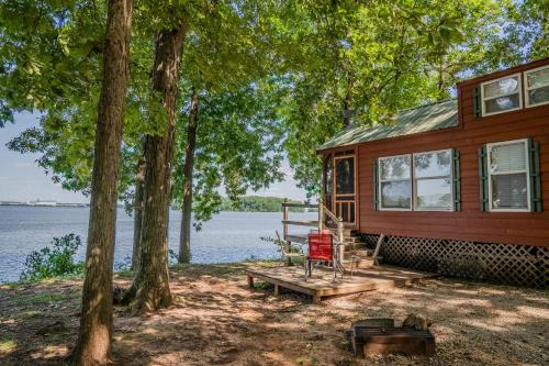 Hillsboro Otro | Beyonder getaway at Wheeler Lake