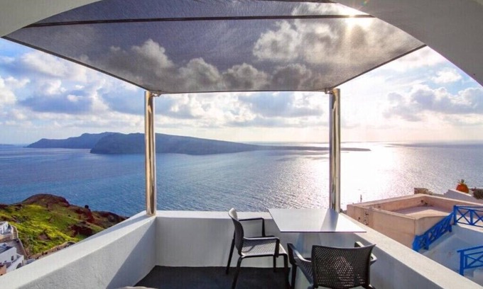 Kamari Apartamento | BH724 - C - Suite Santorini
