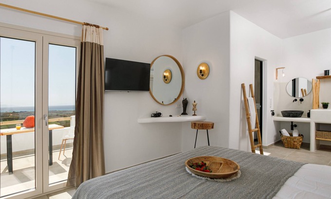 Mikri Vigla Apartamento | BH850 - C - Suite Naxos