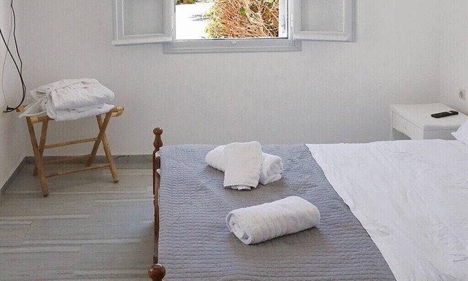 Kamari Apartamento | BH973 - C - Suite Santorini
