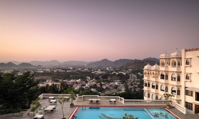 Bedla Hotel | Bhairavgarh Palace
