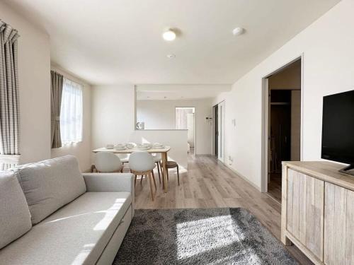 Onomichi Casa | bHOTEL Yutori - Spacious 2BR Apartment very near the Station