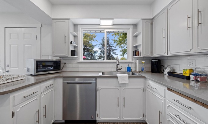 Walla Walla Casa | Biagi Landing-Beautiful country setting