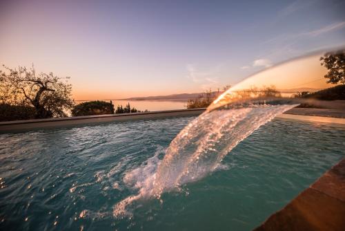 San Feliciano Villa | Bianca la Luna amazing villa lakeside view