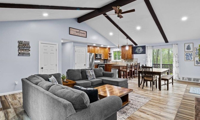 Gouldsboro Casa | Big Bass Lake Getaway – 3BR/3BA Private Home with Deck & Fire Pit
