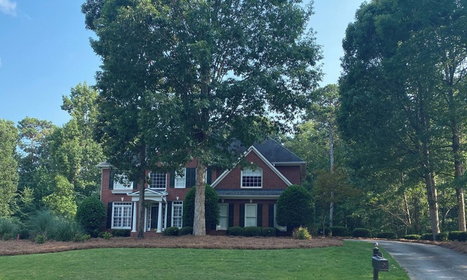 Tyrone Casa | Big City Excitement or Relax in Pure Peace! Right here! 20 mins from ATL Airport