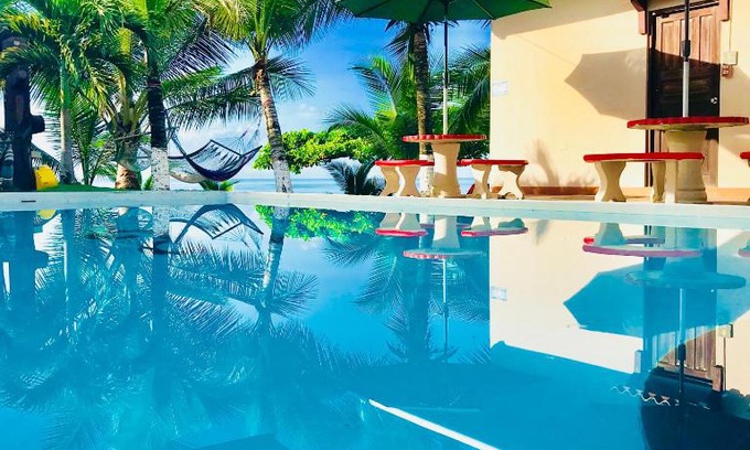 Puerto Armuelles Hotel | Big Daddy's Beach Club & Hotel