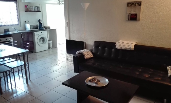 Chateaugay Apartamento | grande F2 Châteaugay entre Clermont-Ferrand, Riom cerca vulcania