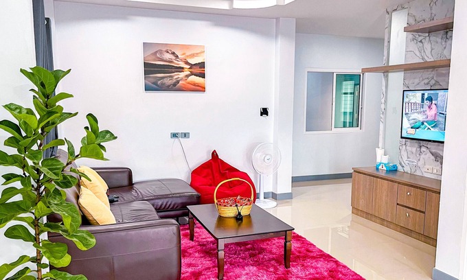 Khlong Hae Casa | Big house in Hatyai near many famous tourist spots