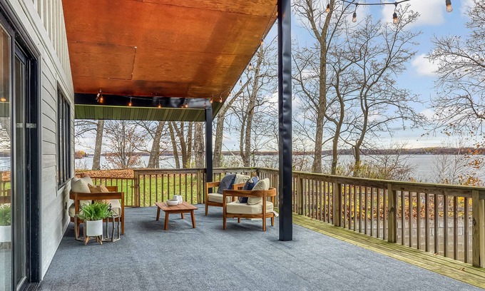 Detroit Lakes Casa | Big Pelican lakefront relaxation oasis w/serene outdoors & min. from D.L.!