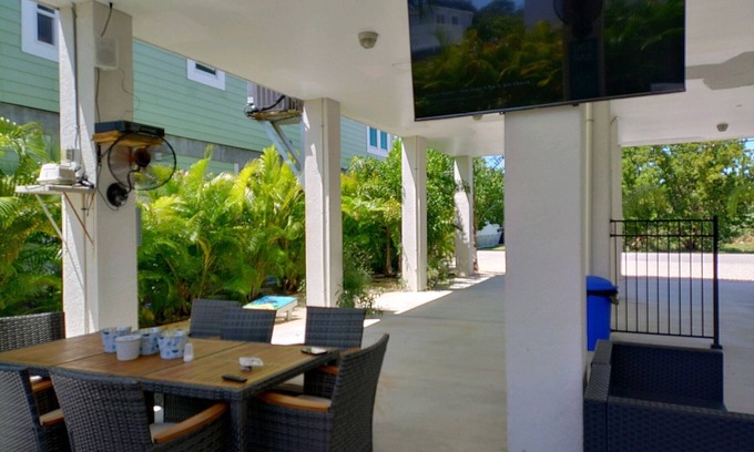 Sands Casa | Big Pine Key! 3 bedroom house 2 bath sleeps 6