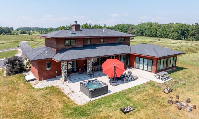 Ellison Bay Casa | Big Sky Ellison Bay Retreat with Private Hot Tub & In-Home Movie Theater