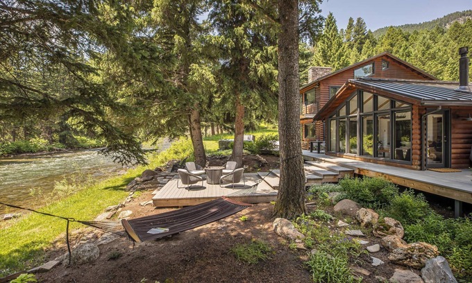 Gallatin Gateway Casa | Big Sky Vacation Rentals: Riverbend Haven