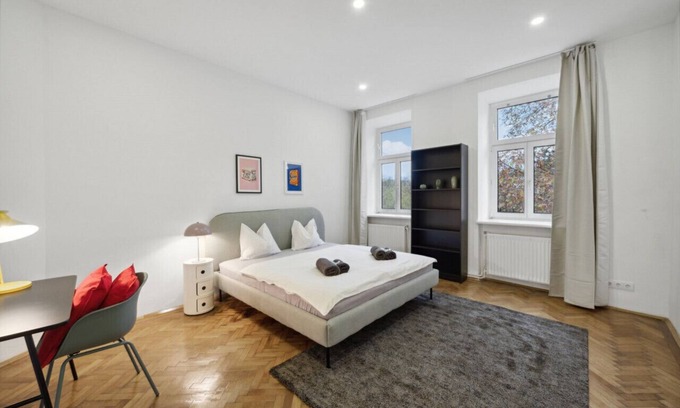 Funfhaus Apartamento | Big spacious central apartment in Vienna
