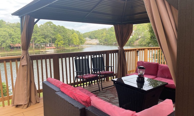 Mid America Casa | BIG SUMMER SALE- book now for Amazing deal for 2025. Nights as low as 350!!