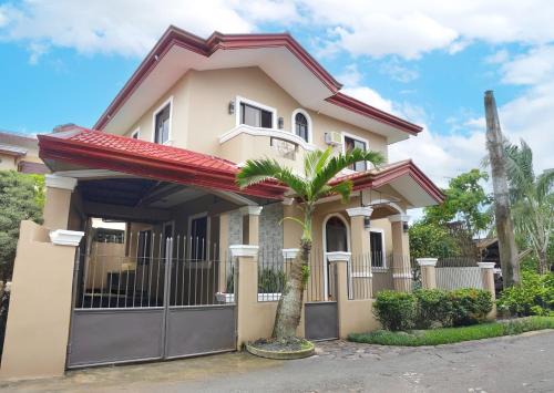 Calapan Casa | Big Transient House