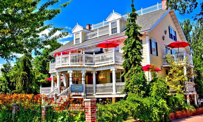 Cedar City Cama Y Desayuno | Big Yellow Inn
