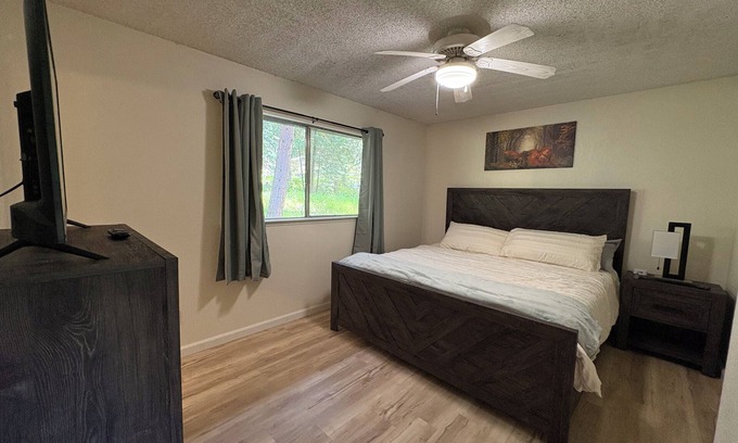 Oakhurst Casa | Bigfoot Lodge Yosemite Bass Lake