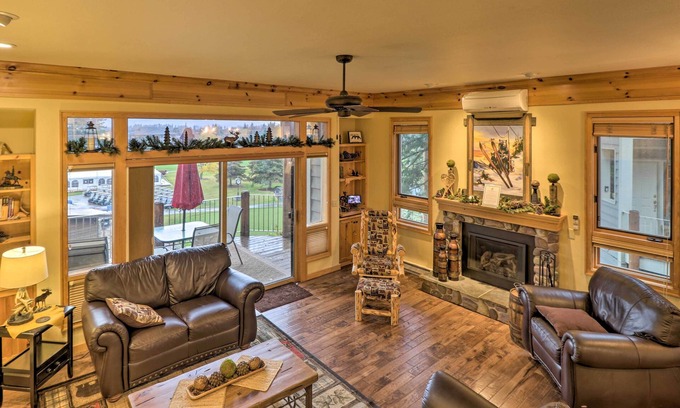 Bigfork Casa | Bigfork Townhome w/ Deck, Grill & Golf Course View