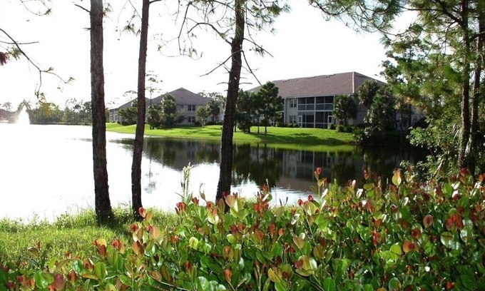 Imperial Golf Estates Condominio | Imperial Golf Estates (andar en bicicleta a la playa) !!