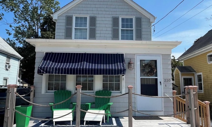 Barrington Casa | Bikes, Bays & Breezes: Luxury Coastal Home Rental in Barrington, RI