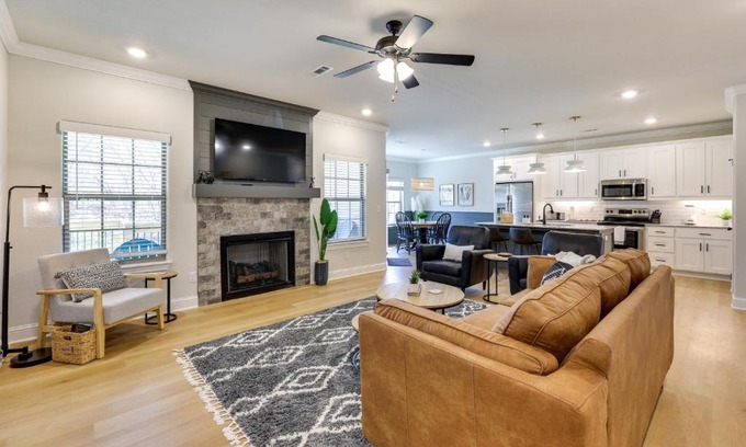 Bella Vista Casa | Biking Haven Charming Bella Vista Home with Games!