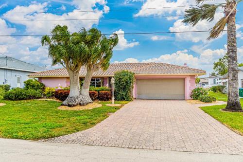 Caloosahatchee Casa | Bikini Bottom