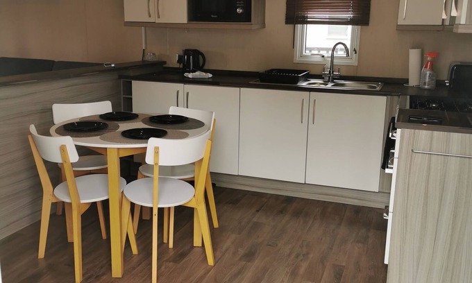 Great Houghton Cabina | Billing Aquadrome Lakeside retreat