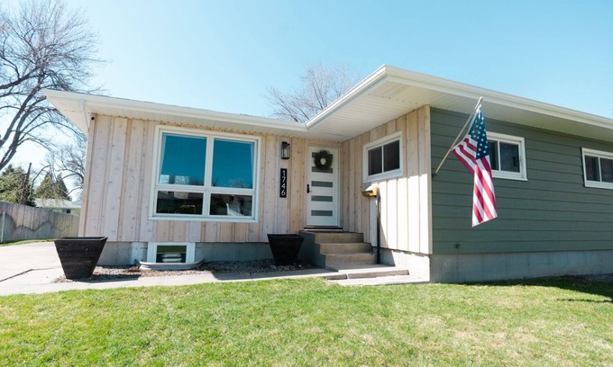 Billings Casa | BILLINGS FAMILY RANCHER - Safe Location and Clean.