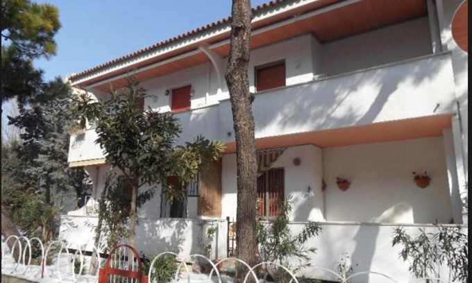 Valverde Casa | BILOCALE Villa Lara