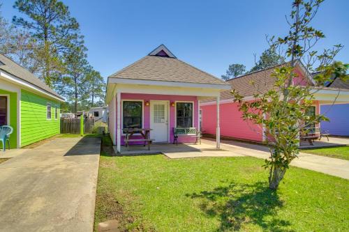 Biloxi Casa | Biloxi Resort Cottage with Pool and Lake Access!