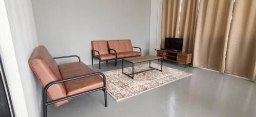 Pasir Gudang Casa | BinQahar Family Studio
