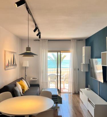 Peñíscola Apartamento | Bioca l Apartamento 2 habitaciones I Primera Línea de Playa l Peñíscola